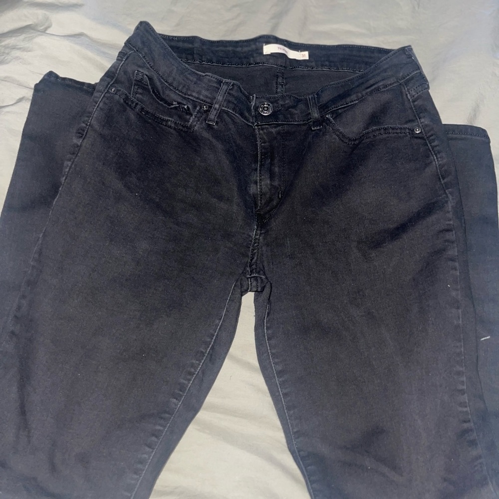 Black 711 Levi jeans